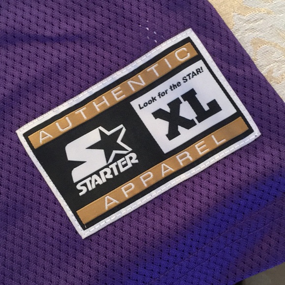 Los Angeles Lakers football jersey NWT - Picture 4 of 15
